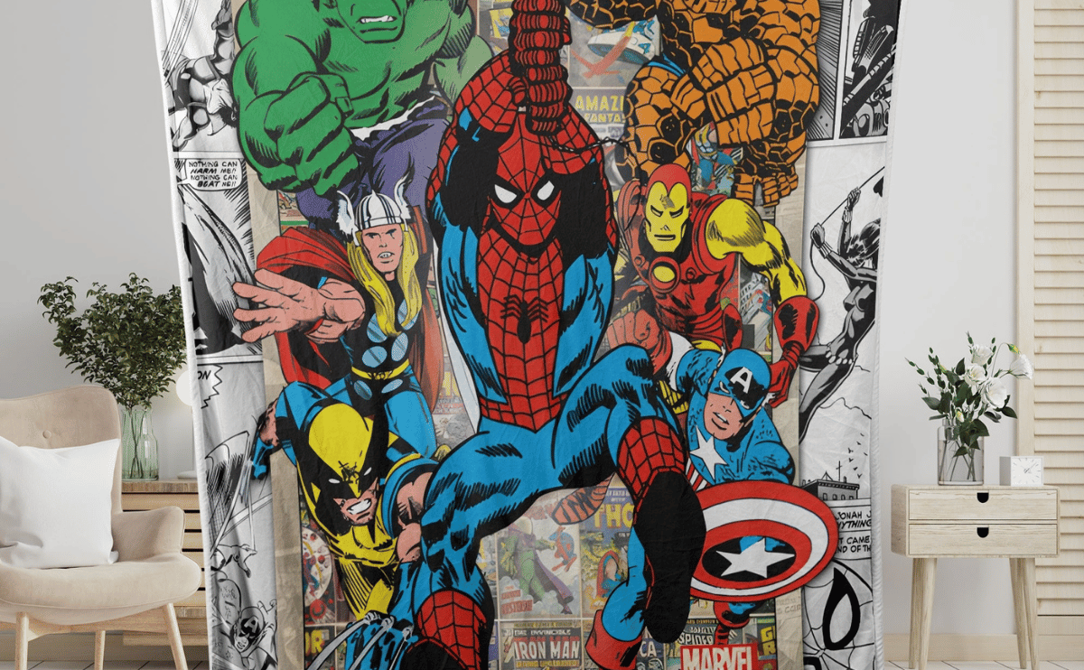 Pix Kumaş lisanslı Marvel kahramanları desenli kumaşlarla dikilmiş kıyafet ve ev tekstili örnekleri.