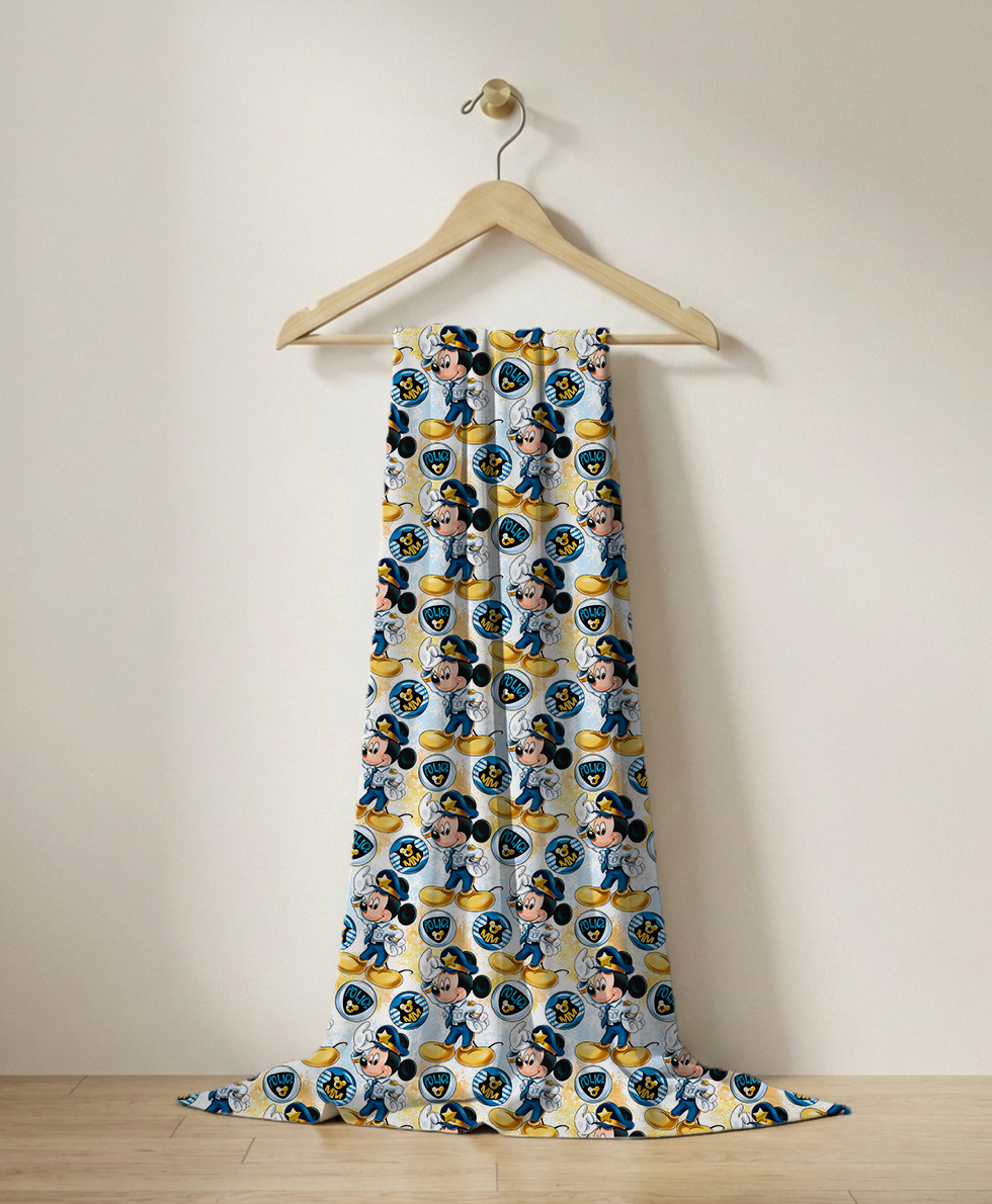 polis-mickey-karakterli-dijital-baski-suprem-kumas Polis Mickey Karakterli Dijital Baskılı Süprem Kumaş