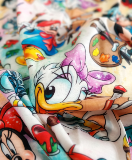 Sanatçı Daisy Kumaş %83 Pamuklu İpeksi Doku Yakın Çekim