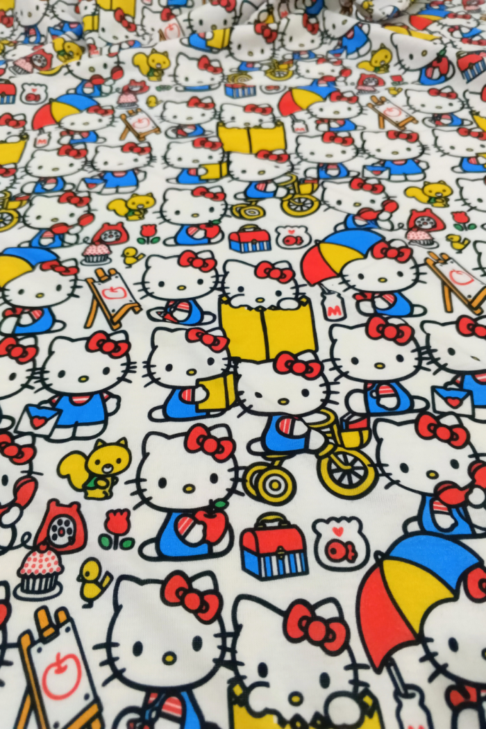 Hello Kitty Temalı Karakterli Dijital Baskılı Süprem Kumaş - Görsel 2